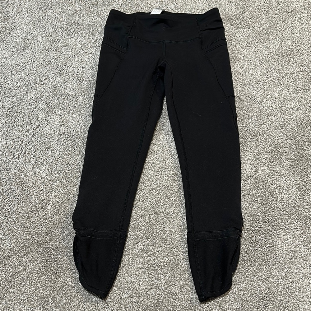 Ivivva by Lululemon Black pocket leggings perfect for dance size 12‎